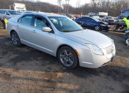 Vehicle Report for VIN 3MEHM0HA2AR627755 - Image 1