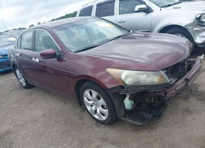 Raport pojazdu dla VIN 1HGCP36818A076731 - Obraz 1