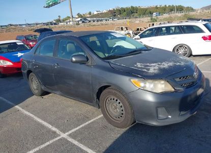 Raport pojazdu dla VIN 2T1BU4EE4BC651438 - Obraz 1