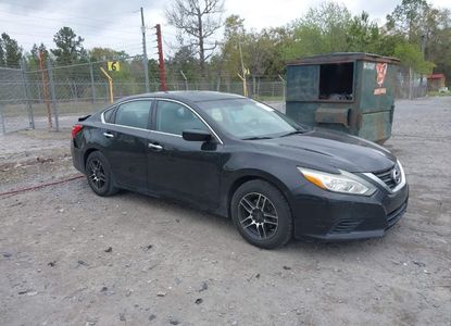 Raport pojazdu dla VIN 1N4AL3AP7HC111959 - Obraz 1