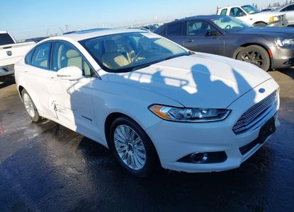 Informe del vehículo para VIN 3FA6P0LU4GR173704 - Imagen 1