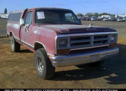 Fahrzeugbericht für VIN 1B7HW04T7GS086203 – Bild 1