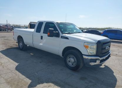 Informe del vehículo para VIN 1FT8X3A64BEC96827 - Imagen 1