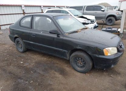 Informe del vehículo para VIN KMHCF35G7YU015260 - Imagen 1