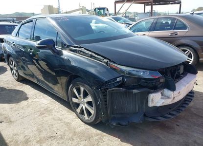 Raport pojazdu dla VIN JTDBVRBD4HA001124 - Obraz 1