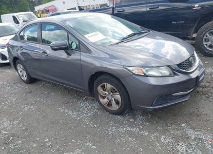 Raport pojazdu dla VIN 19XFB2F57FE206368 - Obraz 1