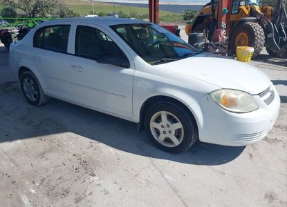 Vehicle Report for VIN 1G1AK52F057534605 - Image 1