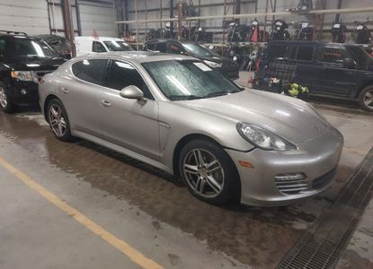 Vehicle Report for VIN WP0AB2A71CL060068 - Image 1