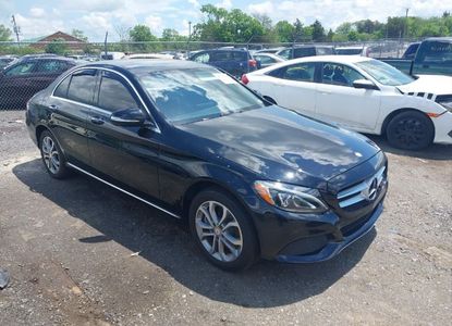 Informe del vehículo para VIN 55SWF4KB9FU024918 - Imagen 1