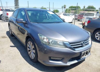 Vehicle Report for VIN 1HGCR2F83EA210476 - Image 1