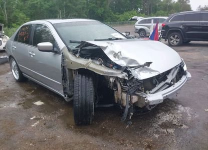 Vehicle Report for VIN 1HGCM56875A039098 - Image 1