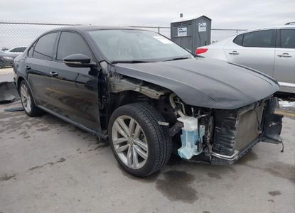 Vehicle Report for VIN 1VWLA7A36KC007173 - Image 1