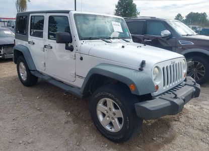 Vehicle Report for VIN 1J4BA3H11BL551330 - Image 1