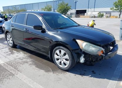 Raport pojazdu dla VIN 1HGCP2F74AA010262 - Obraz 1