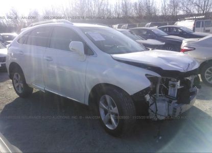 Отчет о транспортном средстве для VIN 2T2BK1BA8FC338495 - изображение 1