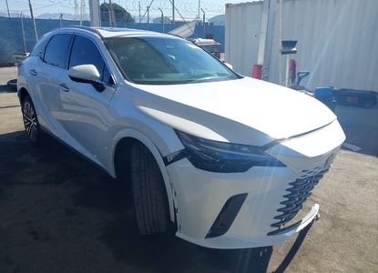 Raport pojazdu dla VIN 2T2BAMBA0RC028513 - Obraz 1