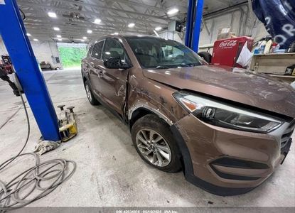 Vehicle Report for VIN KM8J23A47HU268187 - Image 1