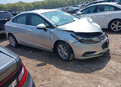 Informe del vehículo para VIN 1G1BE5SM7H7187675 - Imagen 1