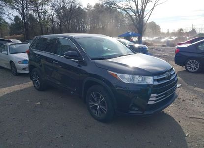 Vehicle Report for VIN 5TDBZRFH6JS496291 - Image 1