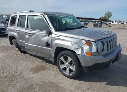 Informe del vehículo para VIN 1C4NJPFA7GD800826 - Imagen 1