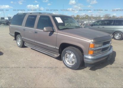 Fahrzeugbericht für VIN 1GBEC16R0WJ363849 – Bild 1