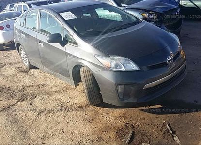 Fahrzeugbericht für VIN JTDKN3DP0D3038660 – Bild 1