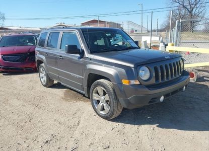 Raport pojazdu dla VIN 1C4NJPFB5ED917102 - Obraz 1