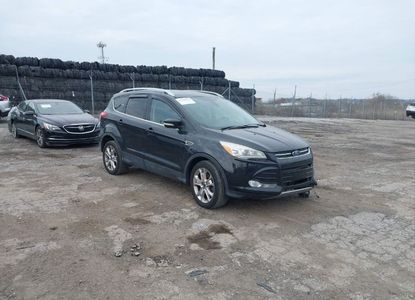 Vehicle Report for VIN 1FMCU9J96FUA96927 - Image 1