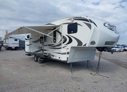 تقرير المركبة لـ VIN 4YDF28R2XE2501896 - الصورة 1