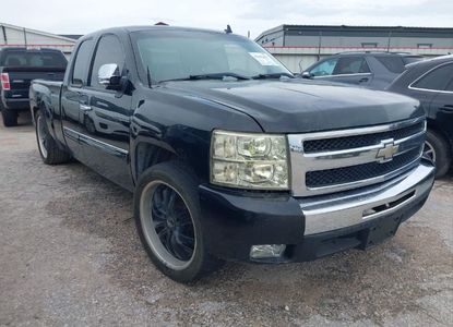 Informe del vehículo para VIN 1GCRCSE03BZ307843 - Imagen 1