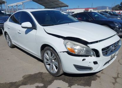 Vehicle Report for VIN YV1622FS6C2076608 - Image 1