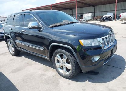 Informe del vehículo para VIN 1C4RJECT4CC137808 - Imagen 1