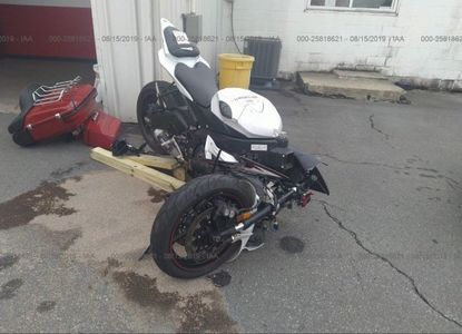 Raport vehicul pentru VIN JYARJ16E0CA023947 - Imaginea 1