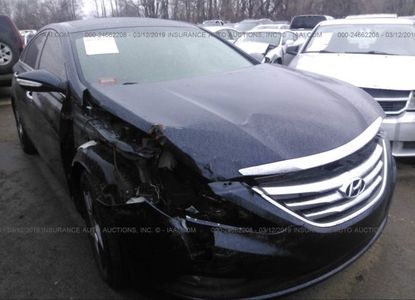 Raport pojazdu dla VIN 5NPEC4ACXEH932035 - Obraz 1