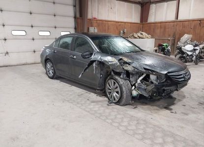 Raport pojazdu dla VIN 1HGCP2F89BA005343 - Obraz 1