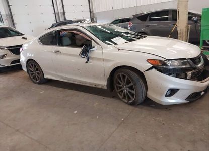 Raport pojazdu dla VIN 1HGCT2B8XFA008288 - Obraz 1