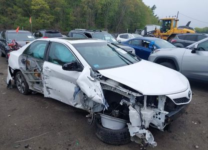 Raport pojazdu dla VIN 4T1BF1FK6EU301308 - Obraz 1