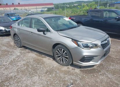 Доклад за превозно средство за VIN 4S3BNAB60K3022891 - Изображение 1