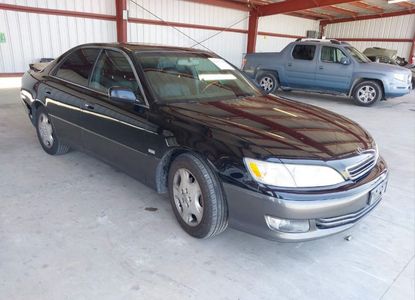 Raport pojazdu dla VIN JT8BF28G3Y5094800 - Obraz 1