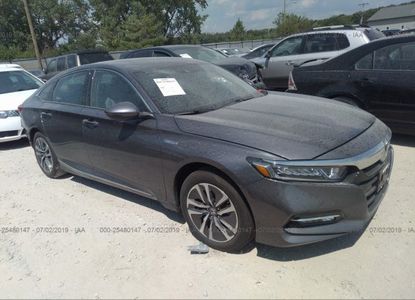 ავტომობილის ანგარიში VIN 1HGCV3F51JA003070 -ისთვის - სურათი 1