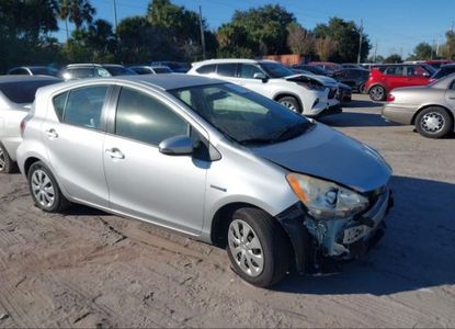 Raport pojazdu dla VIN JTDKDTB35D1554608 - Obraz 1