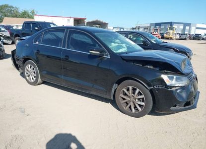 Raport pojazdu dla VIN 3VWD07AJ9EM404238 - Obraz 1