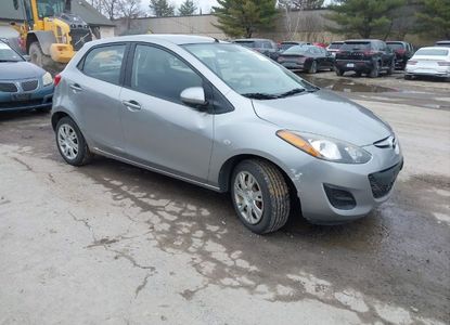 Vehicle Report for VIN JM1DE1KZ0C0132880 - Image 1