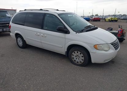 Informe del vehículo para VIN 2C4GP44R35R209336 - Imagen 1