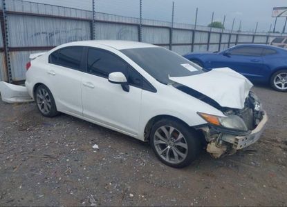 Informe del vehículo para VIN 2HGFB2F52CH592103 - Imagen 1