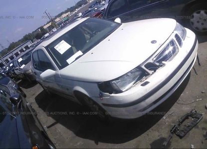 Raport pojazdu dla VIN YS3EB49E023016425 - Obraz 1