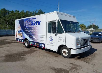 Informe del vehículo para VIN 1FC3E3KL4FDA08305 - Imagen 1