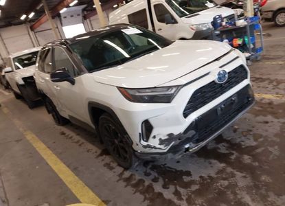 Vehicle Report for VIN 4T3E6RFV0NU092144 - Image 1