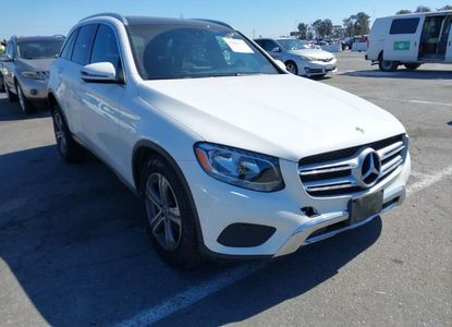 Vehicle Report for VIN WDC0G4JB1JV054358 - Image 1