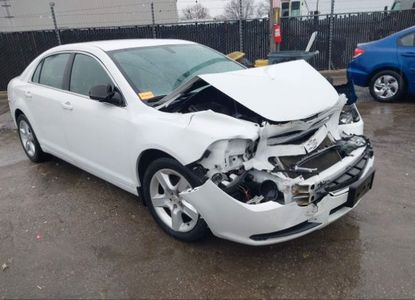 Vehicle Report for VIN 1G1ZB5E03CF242802 - Image 1